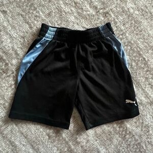 Puma Size 5 boys black and blue basketball shorts